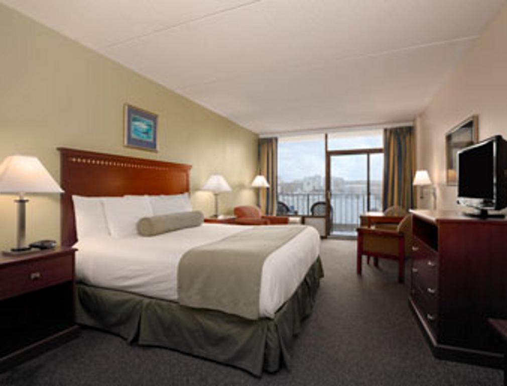 Days Inn By Wyndham Virginia Beach At The Beach Dış mekan fotoğraf